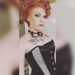 Meet your Posher, Jenna